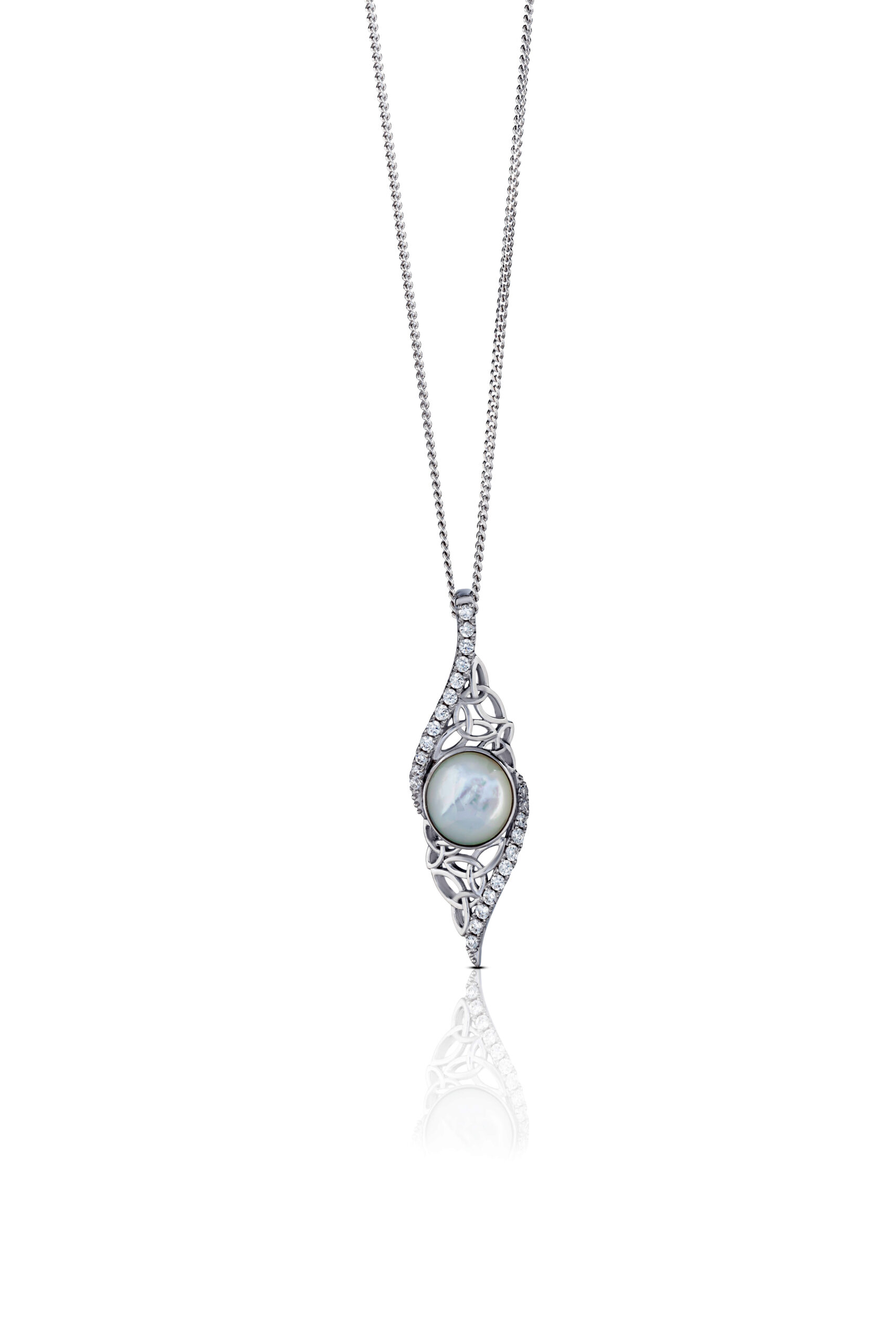 Silver Arian Pendant Twisted Trinity with White Pearl Chain
