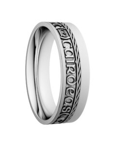 Grá Dilseacht Cairdeas Síoraí “Love Loyalty Friendship Forever” Wedding Ring 7.2mm - Image 3