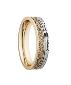 Alternative view of Trinity Knot Diamond Rail Wedding Ring 5.2mm