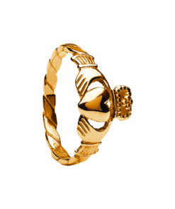 Alternative view of Twist Shank Claddagh Ring