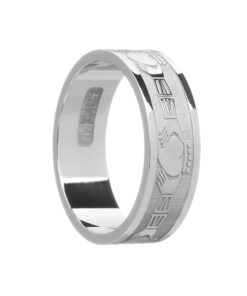 Gents Claddagh Wedding Ring - Image 2