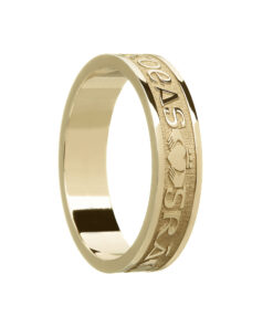 Ladies Grá Dilseacht Cairdeas “Love Loyalty Friendship” Claddagh Wedding Ring