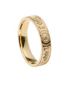 Ladies Warrior Shield Wedding Ring - Comfort Fit